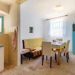 Holiday home Stunning In With Wifi