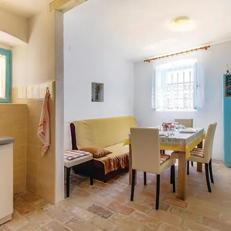 Vakantiehuis Beautiful In With Wifi